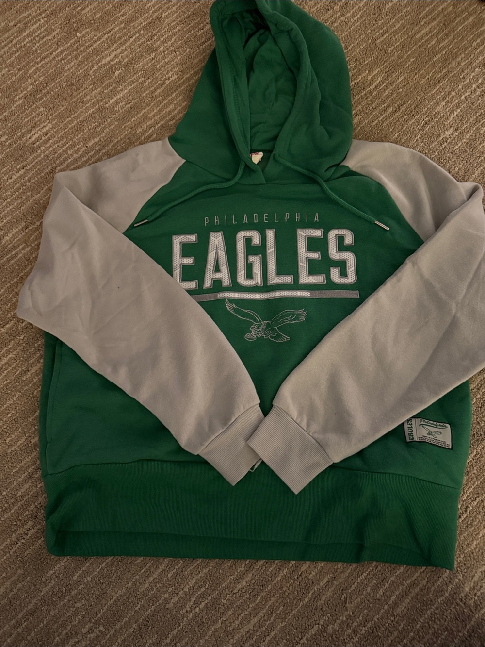 Women’s NFL Eagles sweatshirt